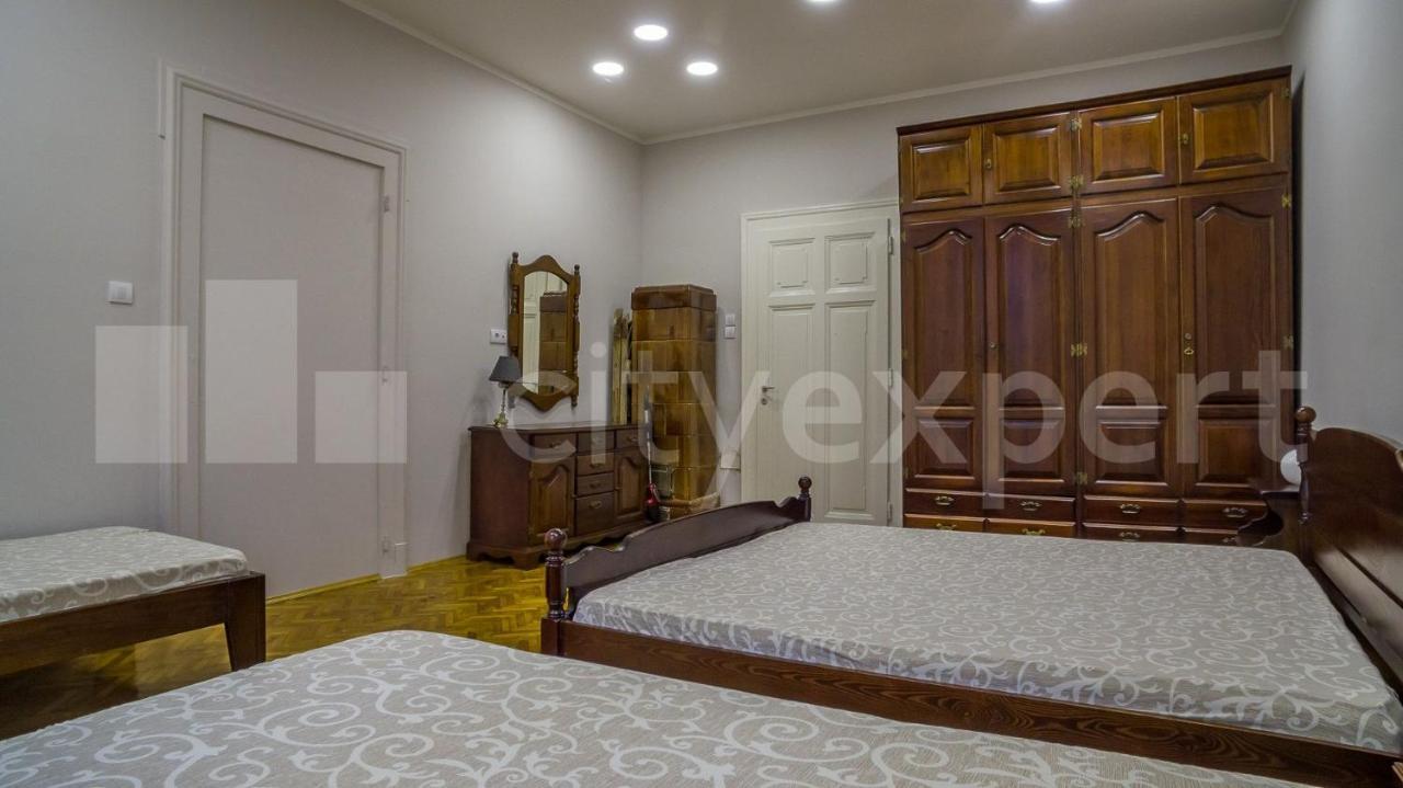 Downtown Apartment In Walk Zone With 3 Bedrooms And Garage نوفي ساد المظهر الخارجي الصورة